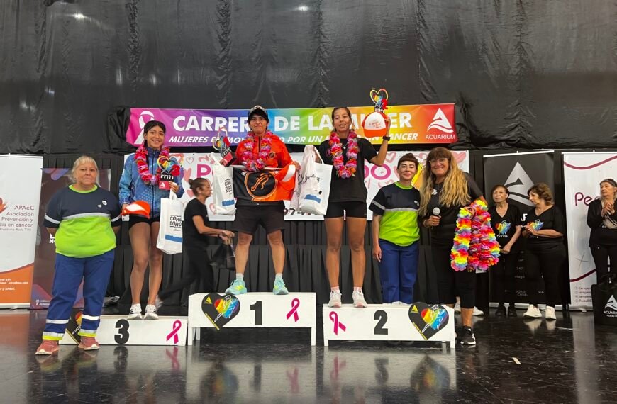 Urbana participó de la 22º Carrera de la Mujer junto a su equipo de barrenderas