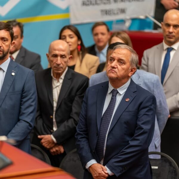 Linares cuestionó el tono “de campaña” del discurso de Torres en la apertura de sesiones