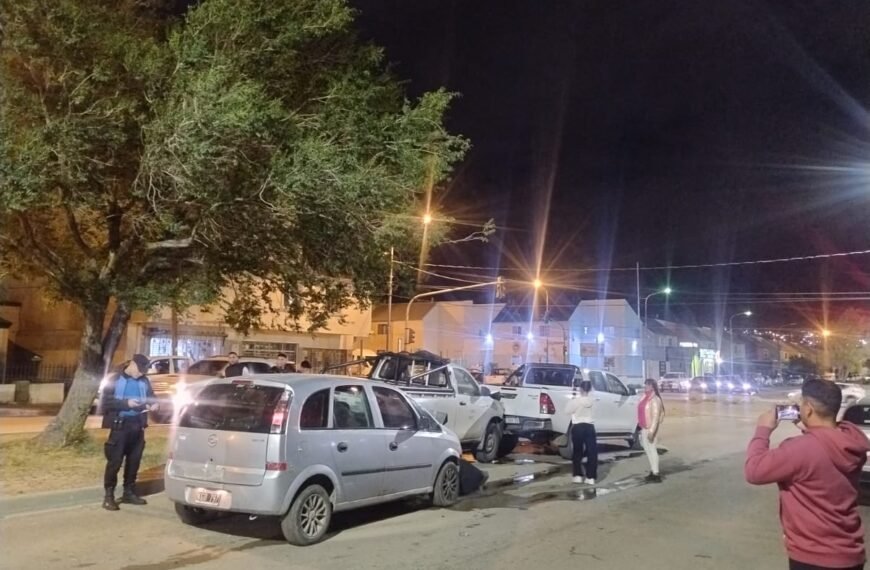 Manejaba borracho y provocó un choque múltiple en el Juan XXIII