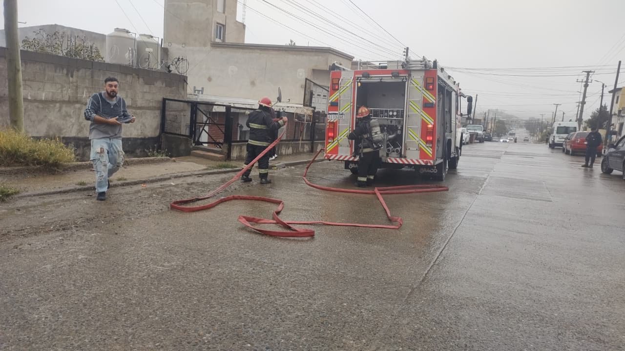 Controlan principio de incendio en una vivienda del barrio San Martín