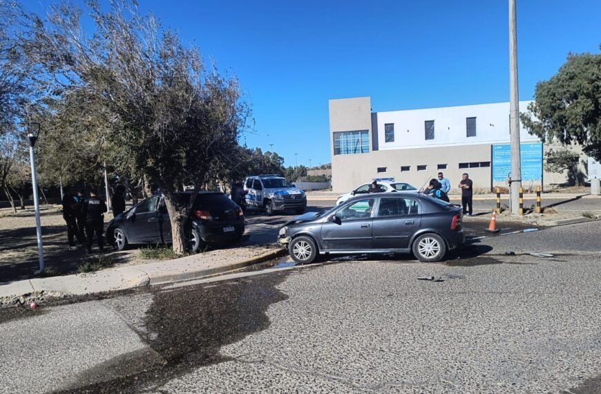 Colisión vehicular en avenida Constituyente y Kennedy: un&hellip;