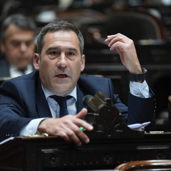 «Se está hipotecando el futuro de la provincia»