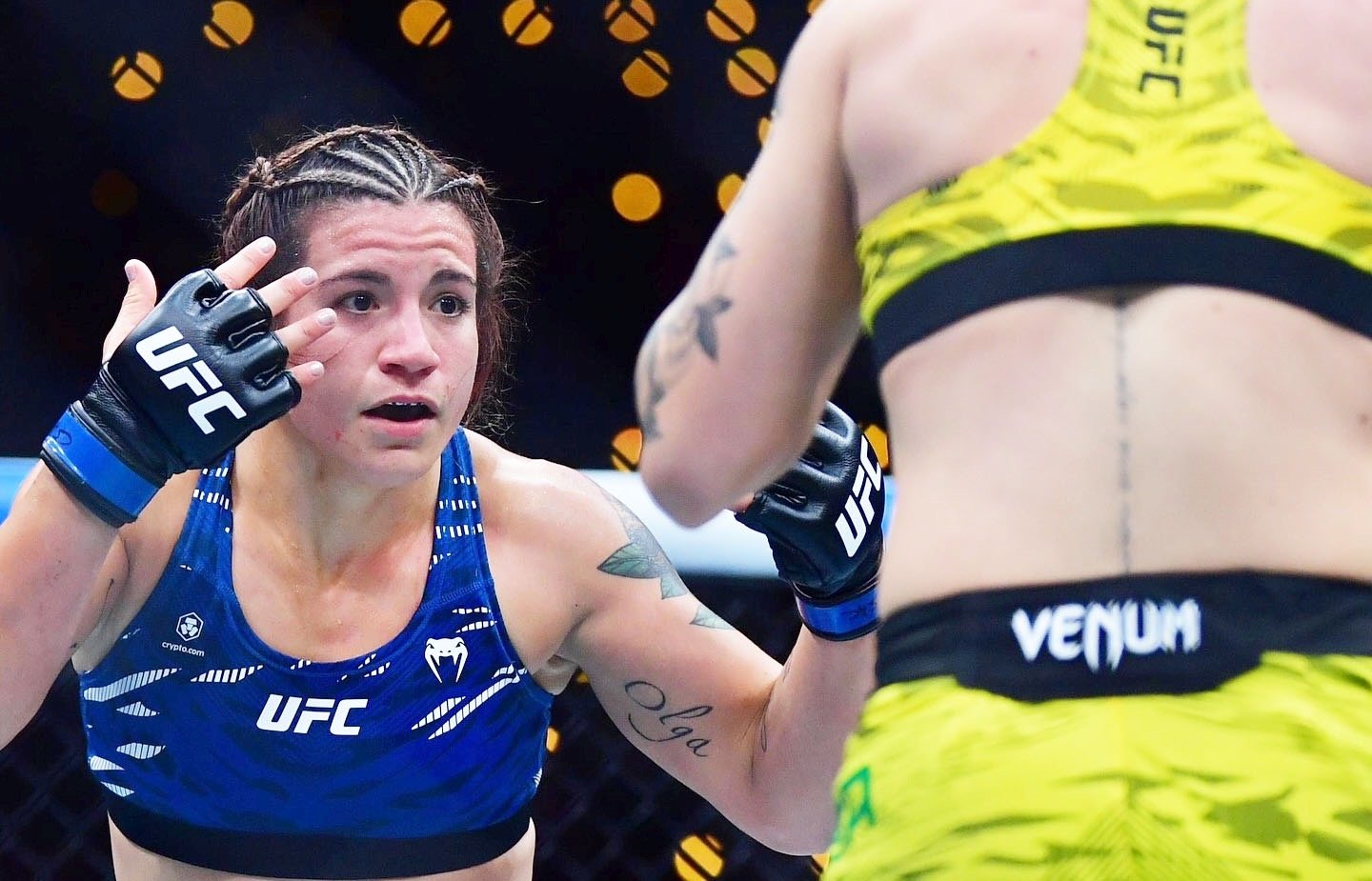 Visita de lujo: Llega Ailin Pérez, una de las figuras mundiales de UFC