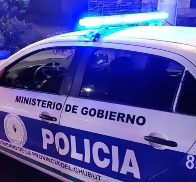Una mujer terminó con una bala en el brazo sin haber escuchado disparos