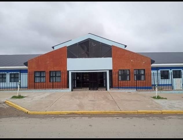 Alarma en una secundaria por mensajes amenazantes: padres piden controles y mayor seguridad