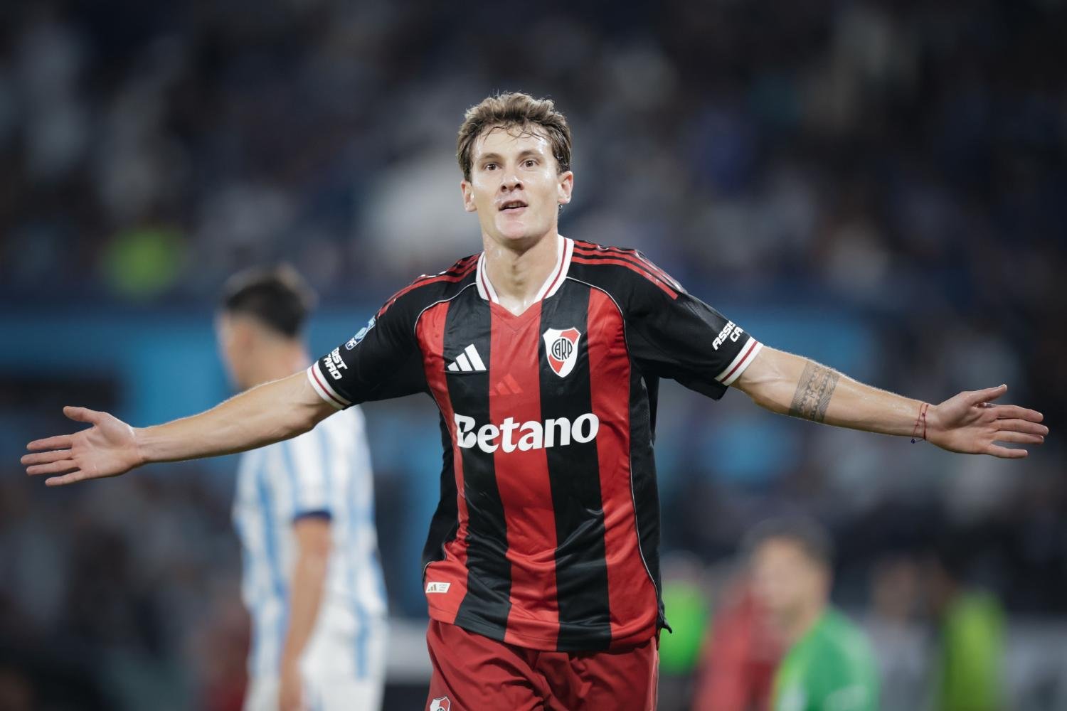 River venció a Racing y llega invicto al superclásico