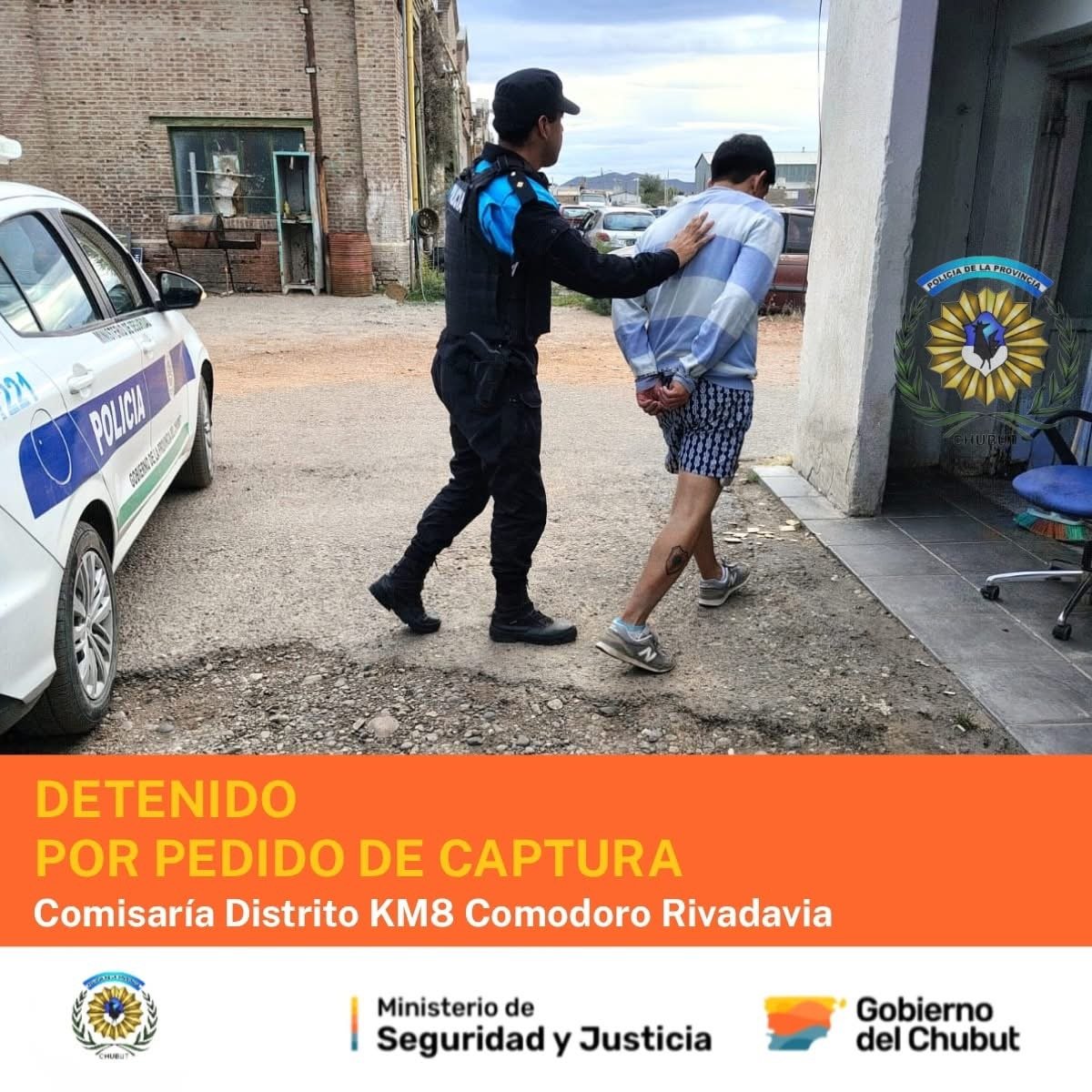 Tenía pedido de captura y lo encuentran caminando por Km 8