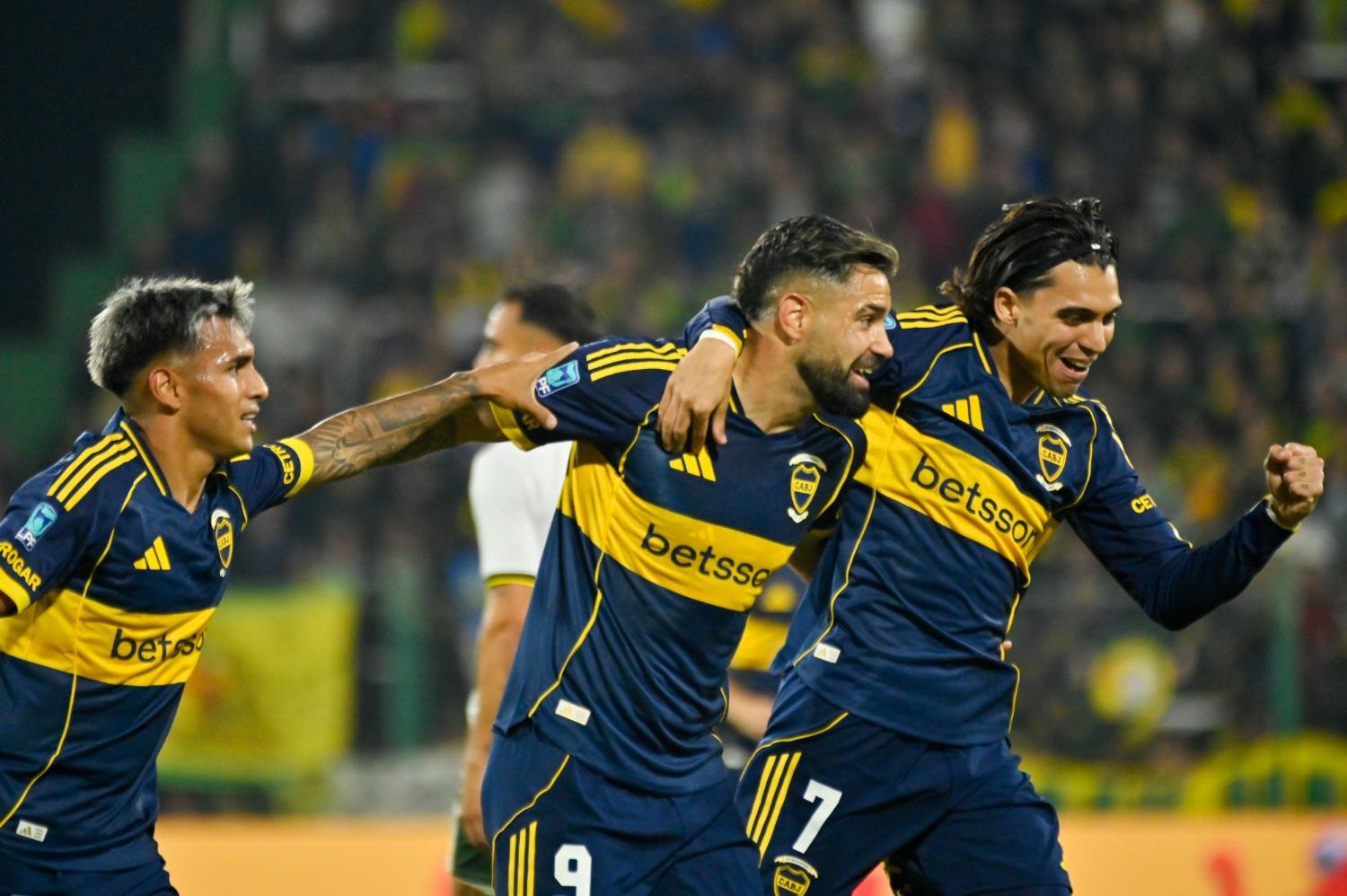 Boca sigue de racha: Goleó, es líder y clasificó a octavos