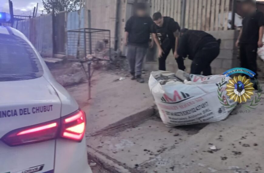 Recibió una paliza por robar una bolsa de cemento en una obra en construcción