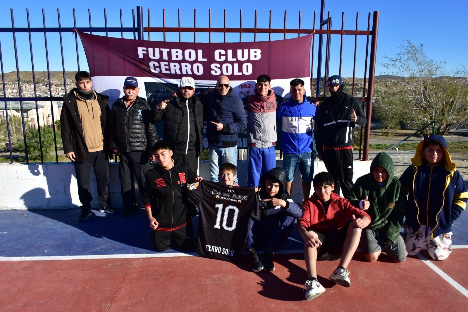 Reacondicionaron el playón deportivo del barrio Cerro Solo