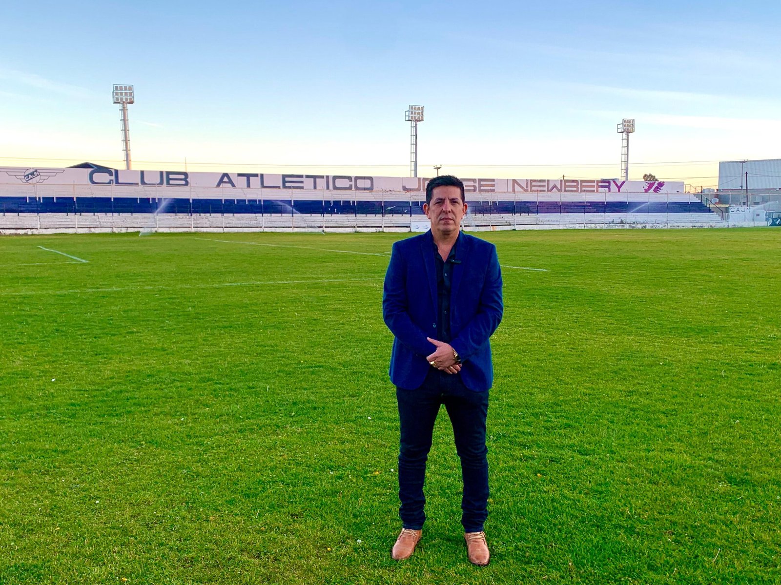 Leonardo Barrientos asumió la presidencia del Club Jorge Newbery