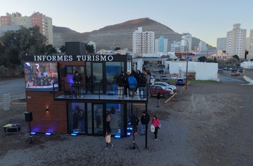 Quedó inaugurado el primer Centro de Información Turística en el Paseo Costero