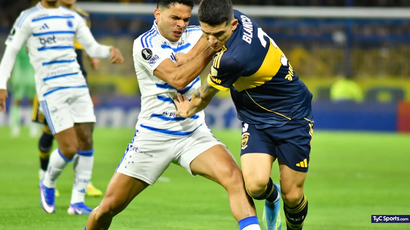 Boca igualó ante Cruzeiro con un polémico arbitraje