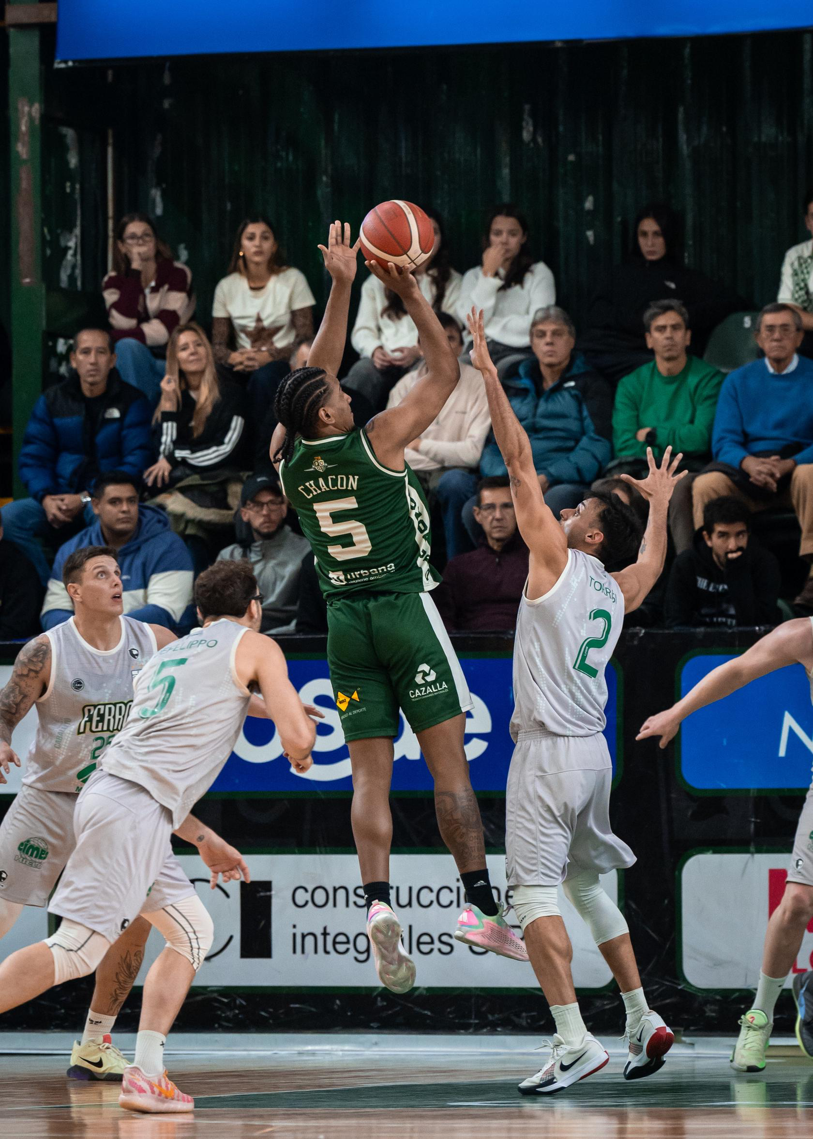 Gimnasia se quedó con el primer punto de la semifinal