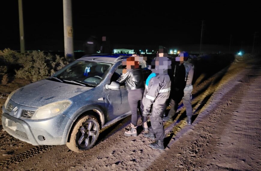 Detienen a una pareja con cables de cobre&hellip;