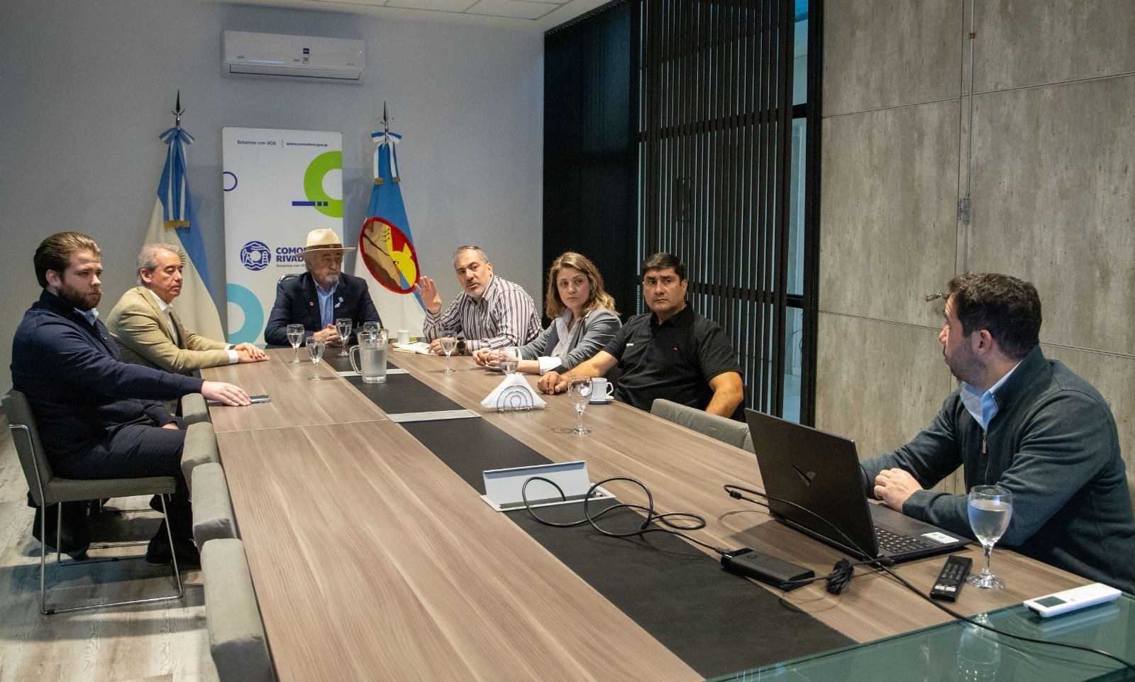 Tras las gestiones del intendente, operadoras de la Cuenca apoyarán la ejecución de obras en el cerro Hermitte