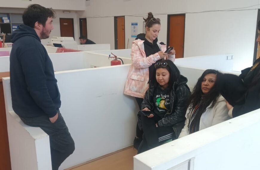 Gómez cuestionó la negativa de veterinarios municipales a aplicar vacunas y proteccionistas exigieron respuestas
