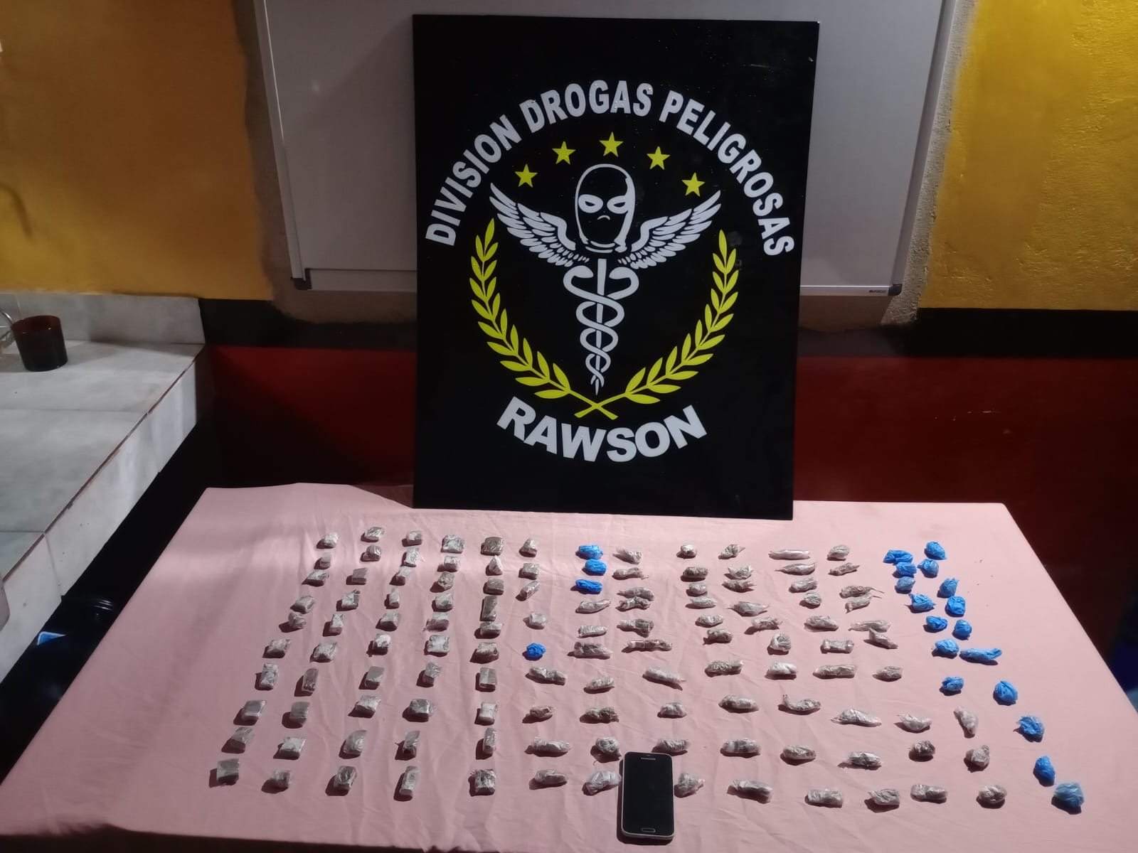 La Policía desbarató una banda dedicada al narcomenudeo