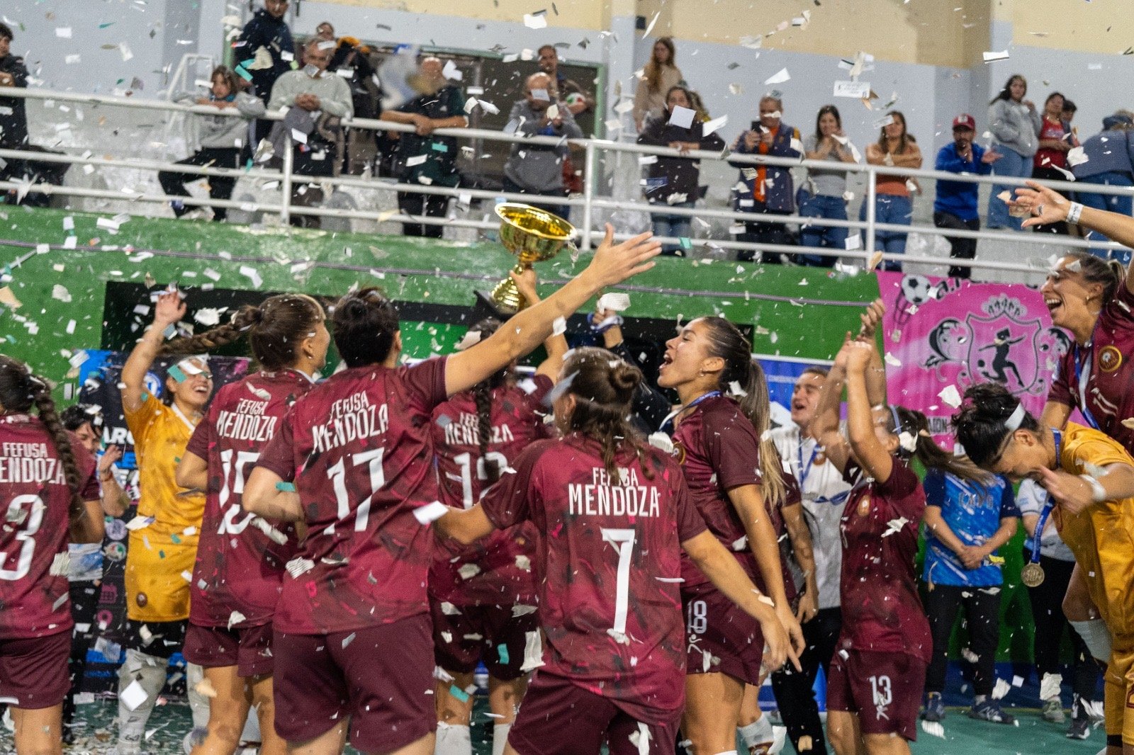 Comodoro vivió durante una semana el mejor futsal femenino del país