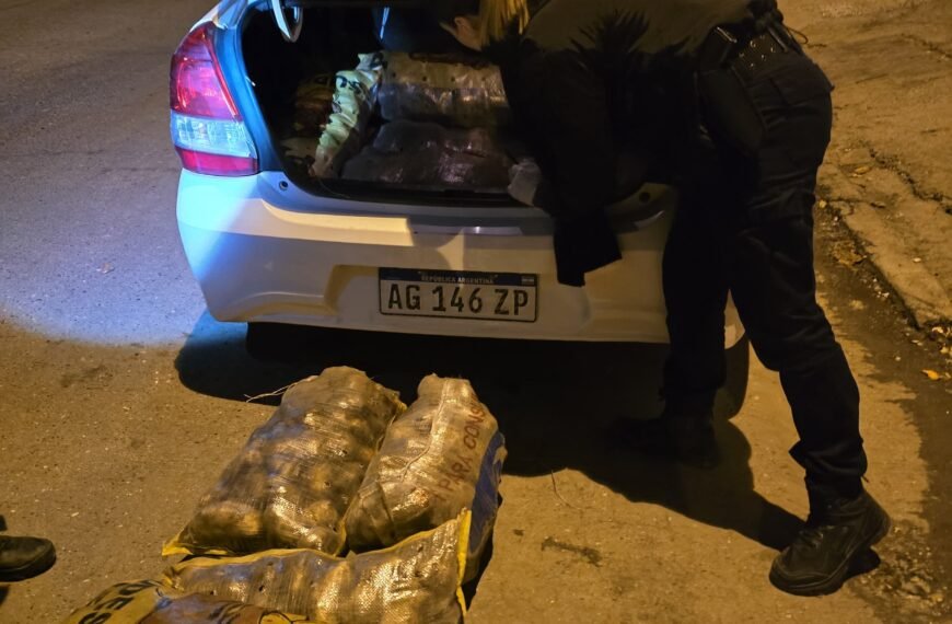 Intentaron sustraer mercadería de una verdulería y fueron detenidos