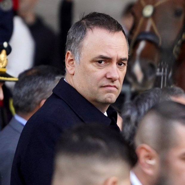 Adorni le puso fin a su presencia en el gobierno de Milei
