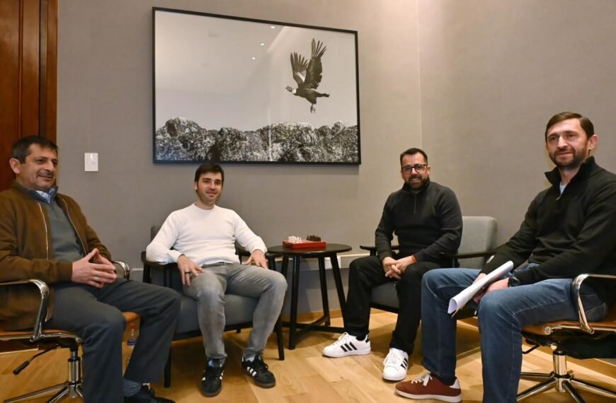 Torres ratificó la defensa de los recursos provinciales…