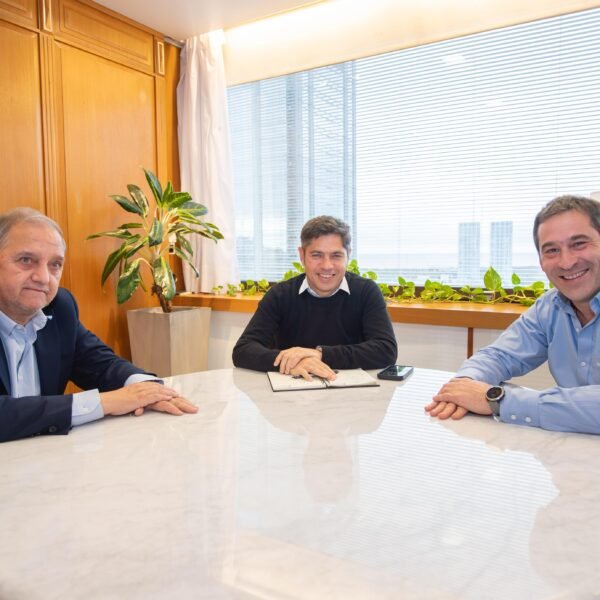 Luque valoró el encuentro con Kicillof y llamó a construir una alternativa peronista unida rumbo a 2027