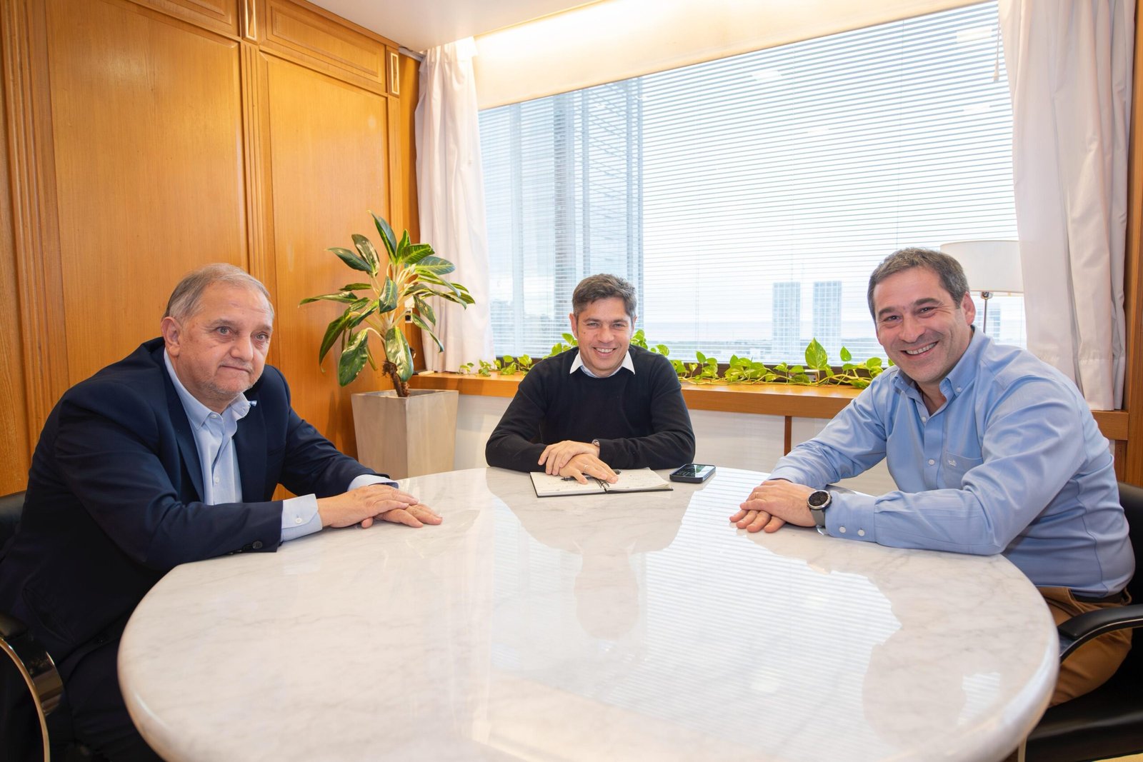 Luque valoró el encuentro con Kicillof y llamó a construir una alternativa peronista unida rumbo a 2027