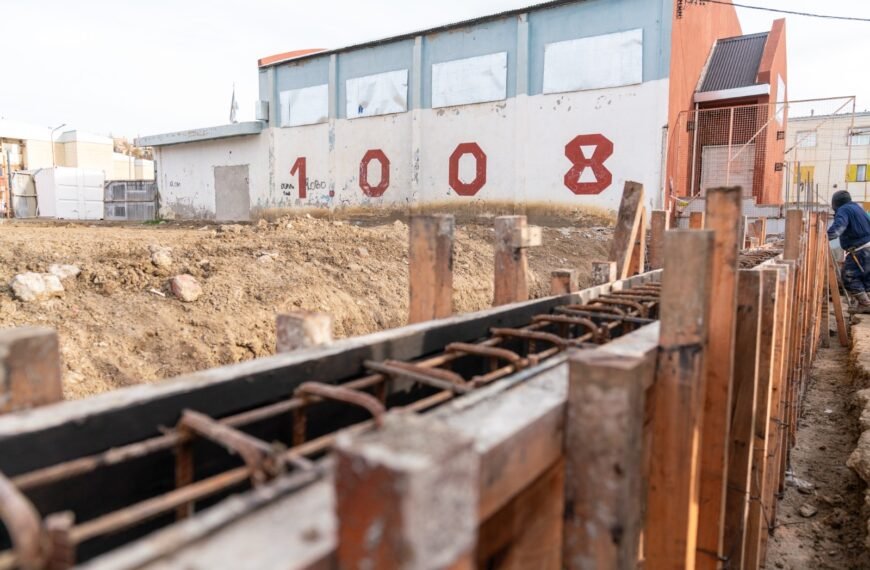 Othar recorrió el avance de las obras en&hellip;