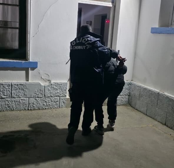 Demoraron a un joven por alterar el orden&hellip;