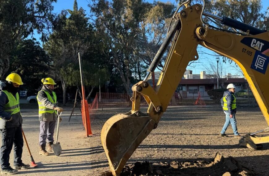 Inició la obra del nuevo conducto pluvial de&hellip;