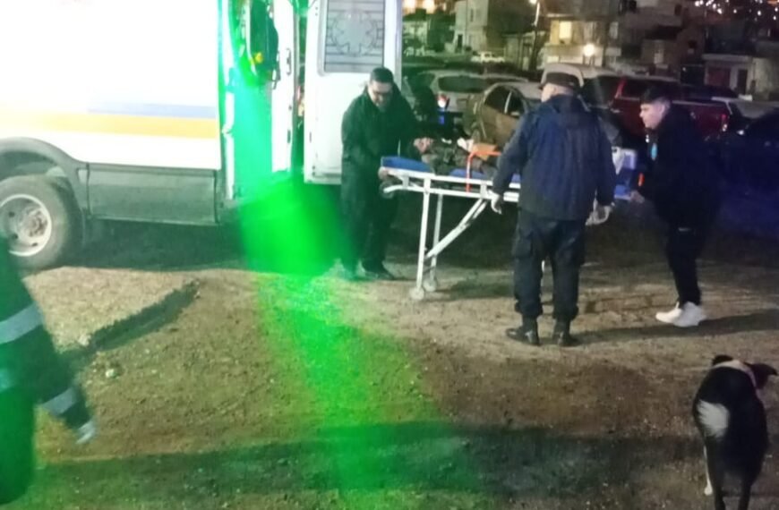 Una mujer sufrió una descompensación frente a una&hellip;
