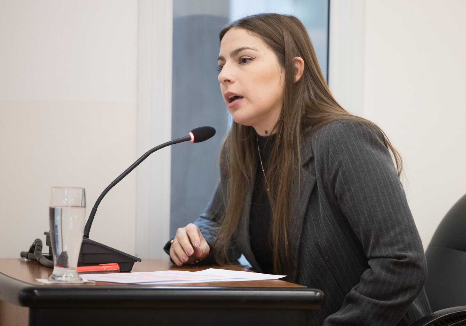 Ximena González: “Se embanderan con los jubilados y con la justicia social, pero cuando tuvieron la oportunidad de hacerlo decidieron no hacerlo”