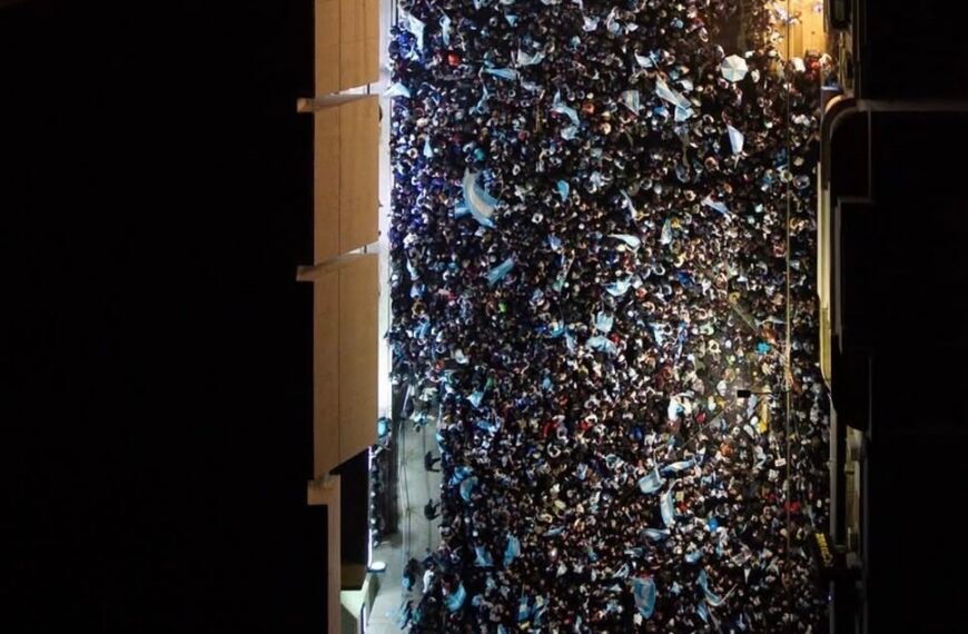 Más de 45 mil personas celebraron el pase de Argentina a semifinales sin incidentes en Comodoro