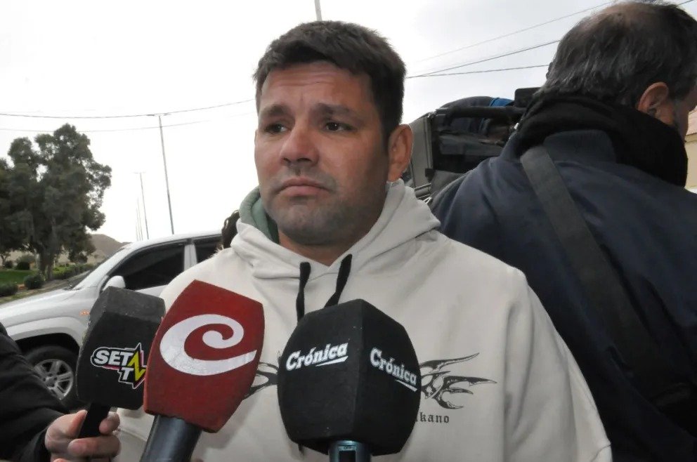 El padre de Ángel López fue encontrado golpeado y alcoholizado
