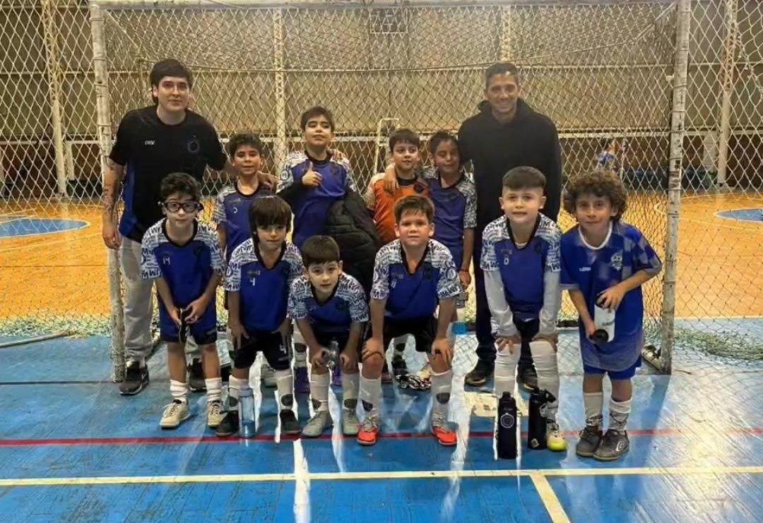 La categoría 2017 de JM Futsal se prepara para debutar en el Nacional de Clubes.