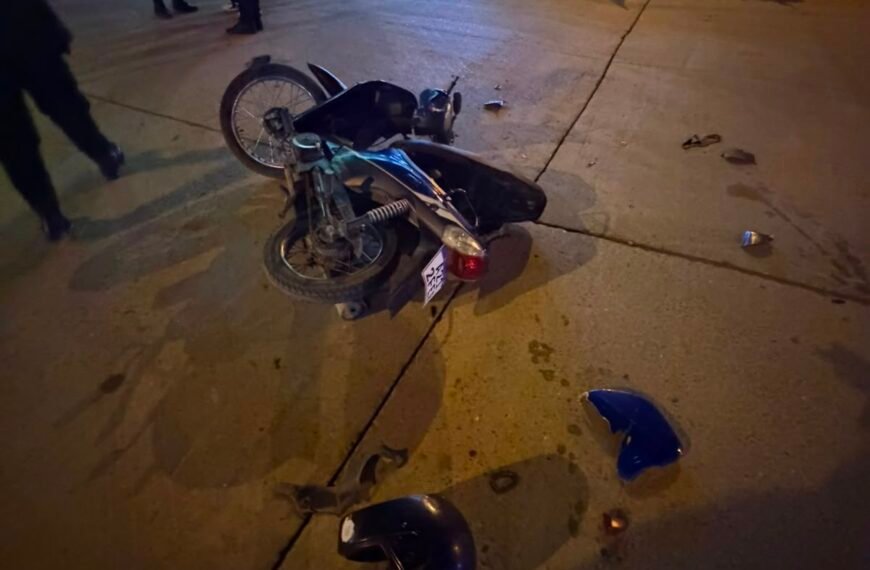 Un motociclista herido tras chocar en barrio Industrial