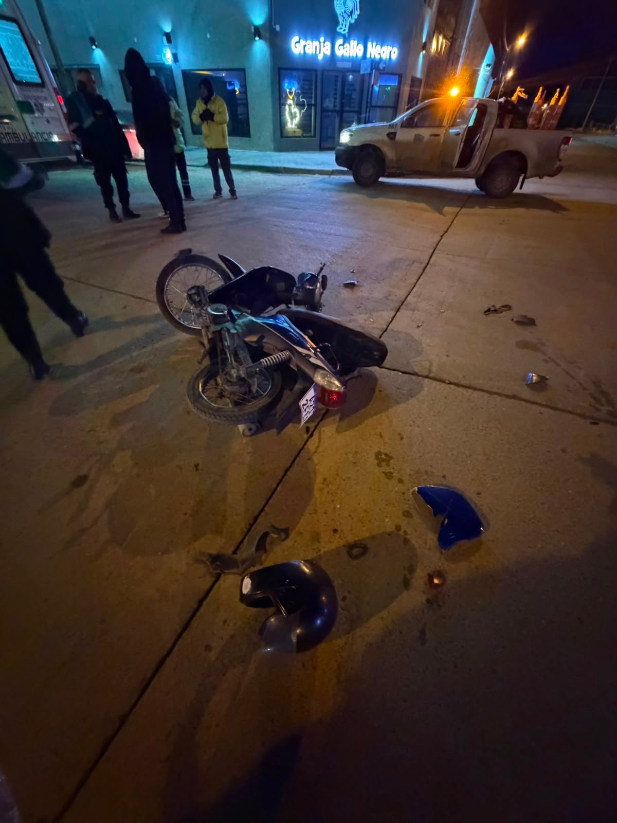 Un motociclista herido tras chocar en barrio Industrial