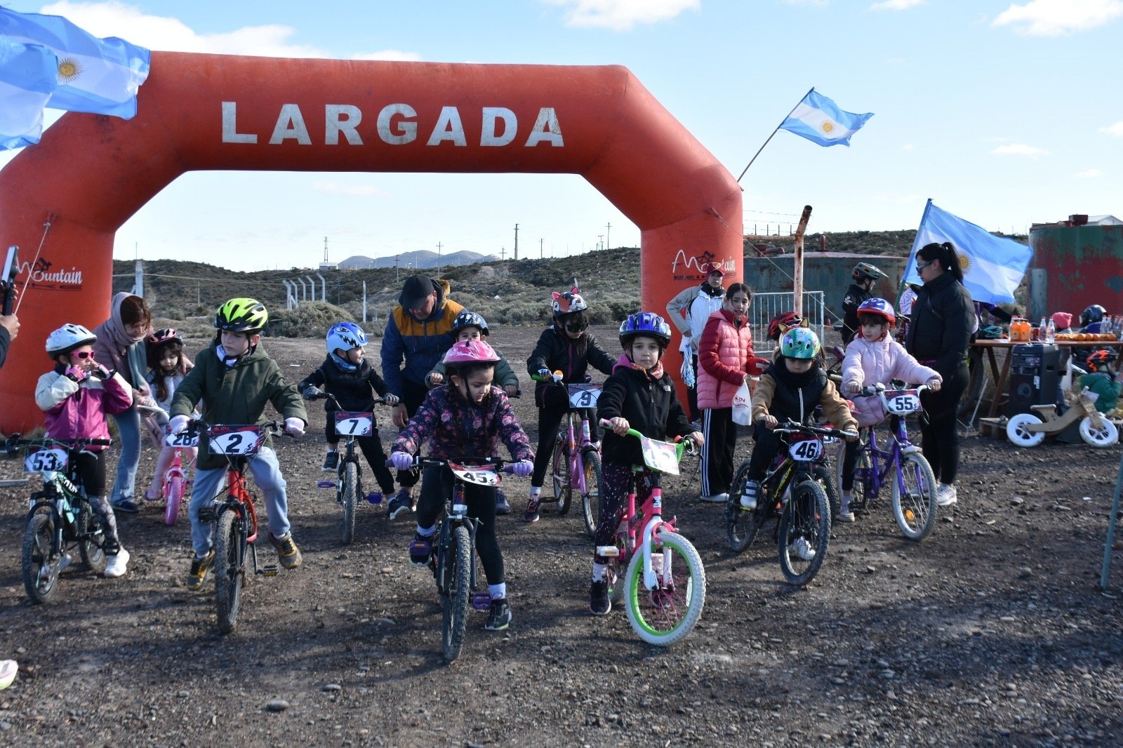 Los más pequeños del ciclismo abrieron el calendario en zona norte