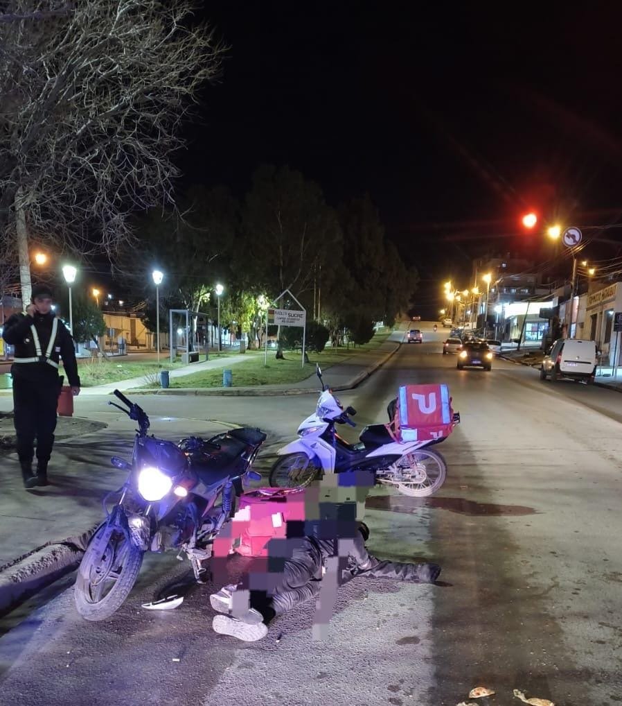 Motociclista cayó tras chocar contra un perro y fue trasladado al Hospital Regional