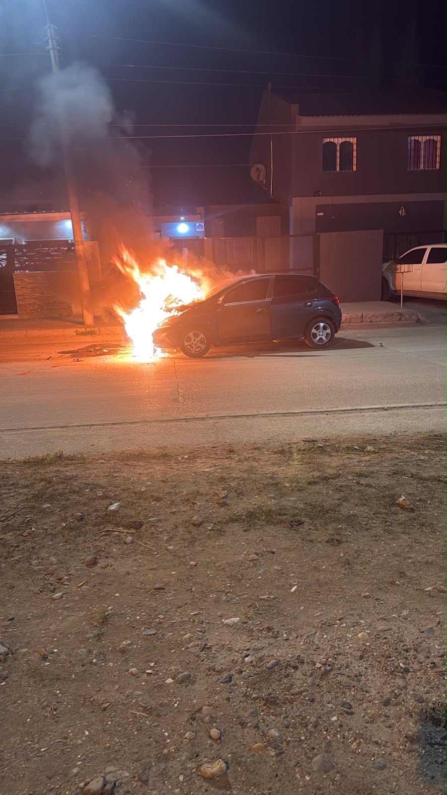 Manejaba con 2,11 g/l de alcohol e incendió su vehículo tras chocar con otro que estaba estacionado