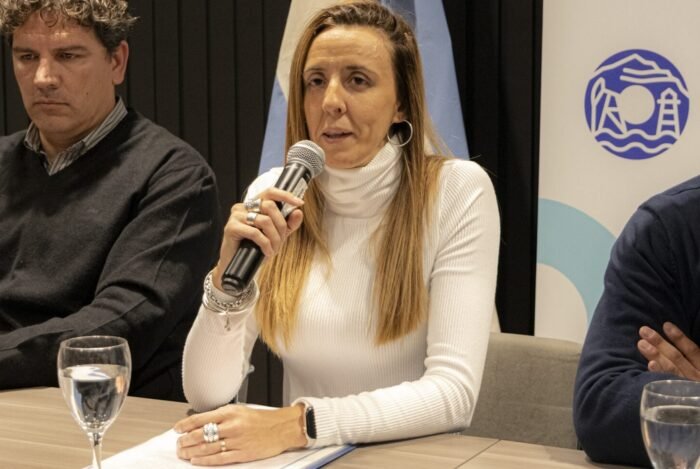 Othar anunció a Jordana Mrla como Secretaria de Gobierno en reemplazo de Bohe