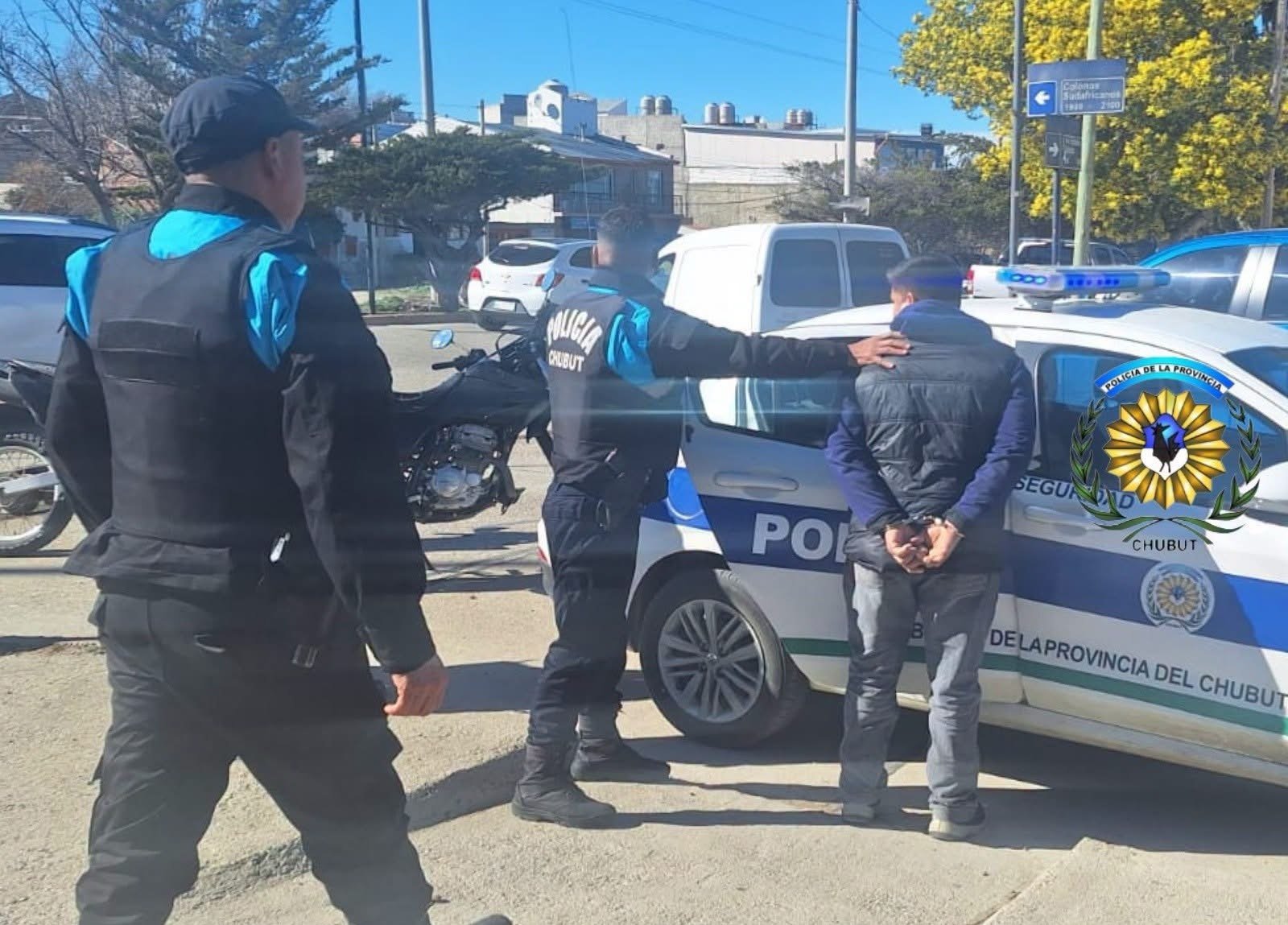 Lo sorprendieron dentro de un patio y lo retuvieron hasta que llegó la Policía