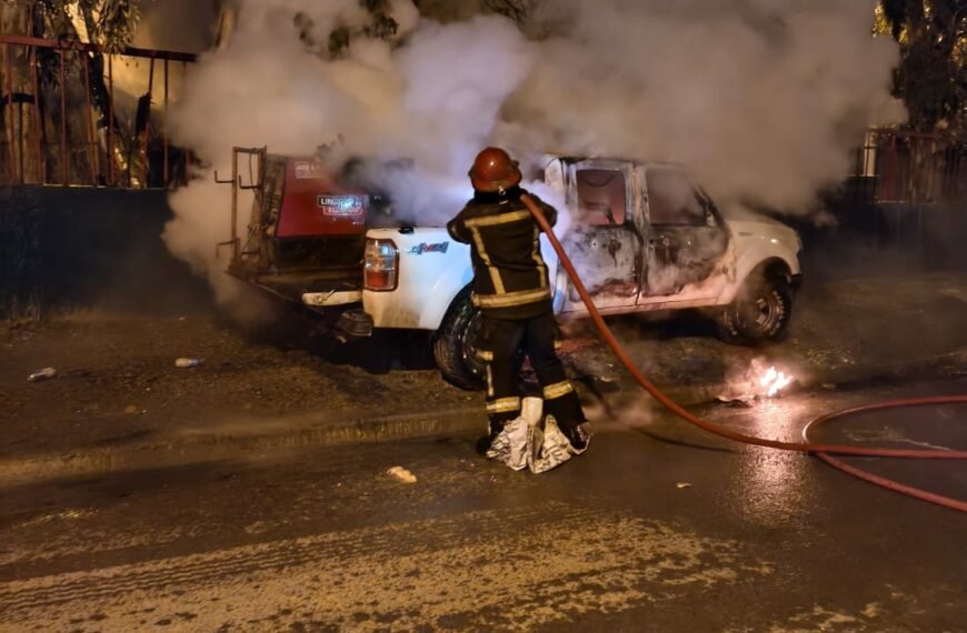 Incendiaron una camioneta estacionada detrás del playón de&hellip;