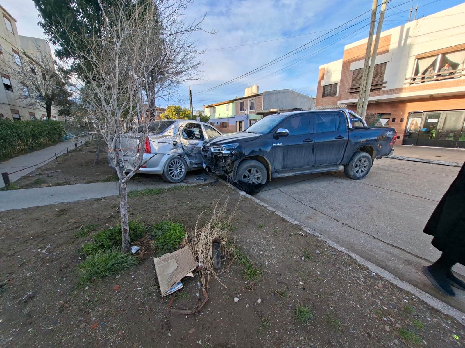 Triple choque dejó importantes daños materiales y sin personas heridas