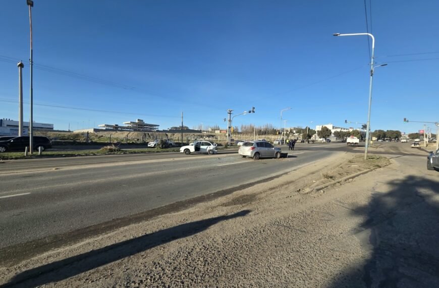 Violento choque en Yrigoyen y Roca: un conductor&hellip;