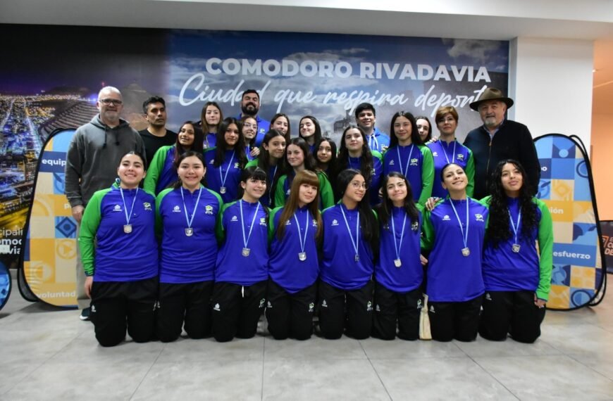 La Selección Austral de Hockey Sub 14 fue reconocida por lograr el subcampeonato y ascenso