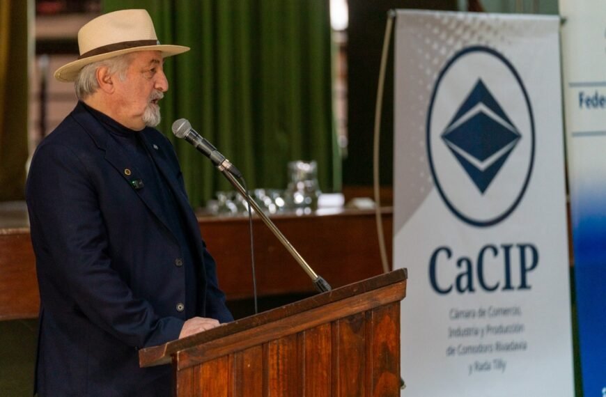 Othar encabezó el XII Congreso Internacional sobre Emprendimiento y Mipyme