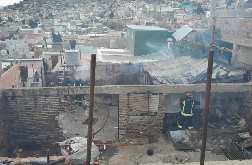 Incendio en una vivienda en barrio Pietrobelli: no&hellip;