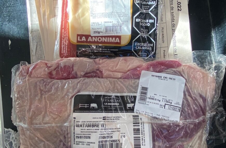 Intentó llevarse carne y queso de un supermercado&hellip;